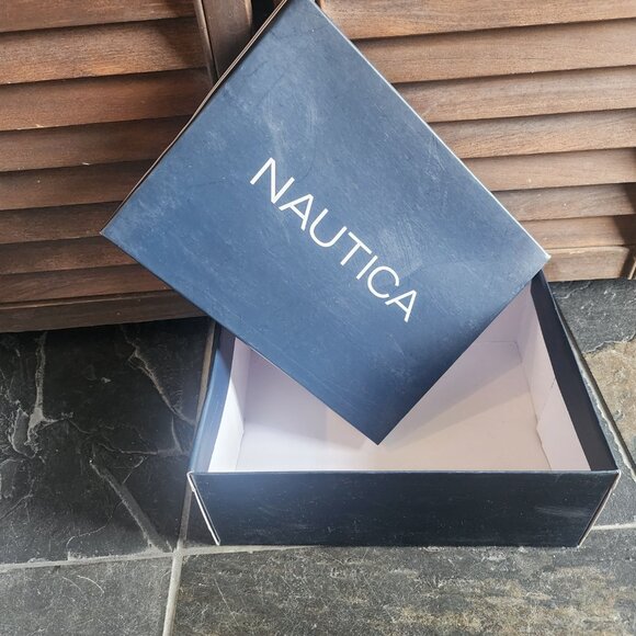 NAUTICA GIRL'S RUNNERS SIZE 11 - Picture 9 of 10